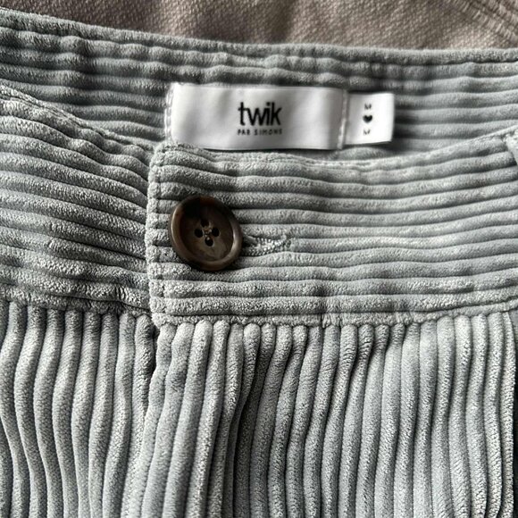 Twik by Simons Icy Blue-Grey Wide-Leg Wide-Wale Corduroy Rolled-Cuff Pants US M - Picture 1 of 5